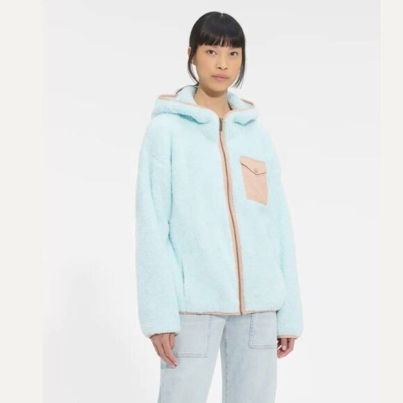 UGG Kadence OVERSIZED Jacket Medium Pale Blue Hoodie Pockets Soft Fleece EUC - Picture 3 of 11